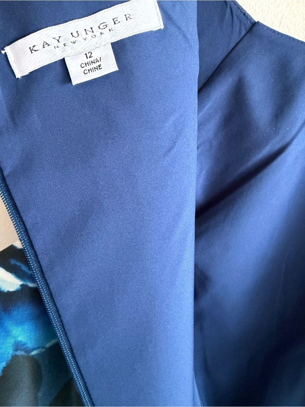 Kay Unger Kate Floral Pleated Gown Blue Dark Ink Size 12 NWT $358 - Picture 6 of 12